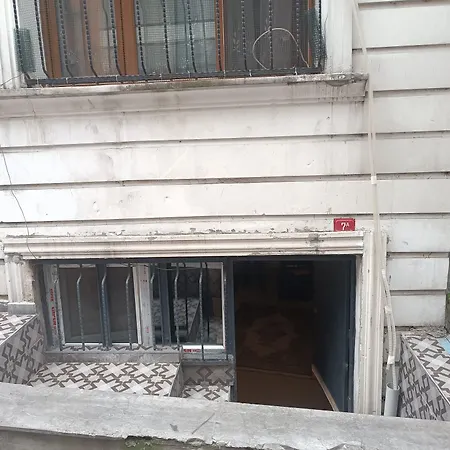 Zemin Kat Apartment Istanbul